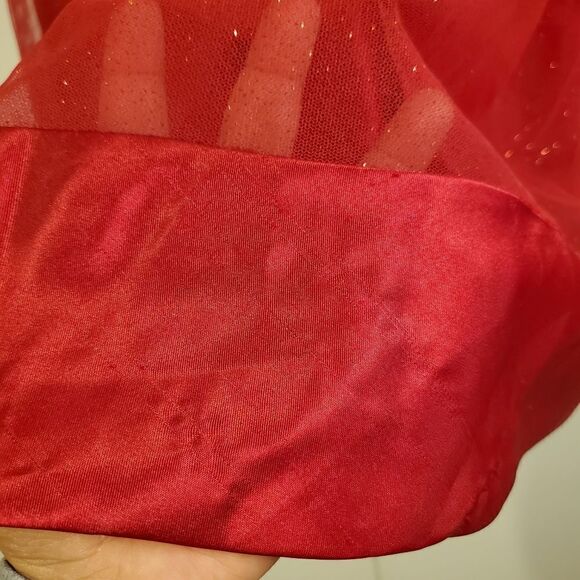 Emily west red dress - Picture 3 of 10